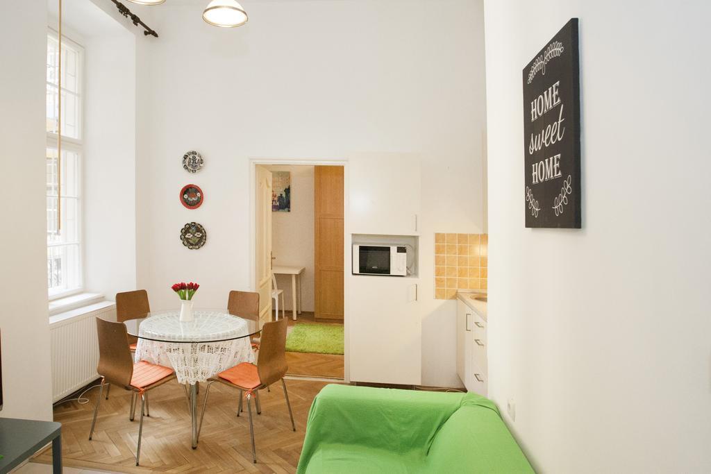 부다페스트 Carolyn Apartman In The Old City 아파트 외부 사진